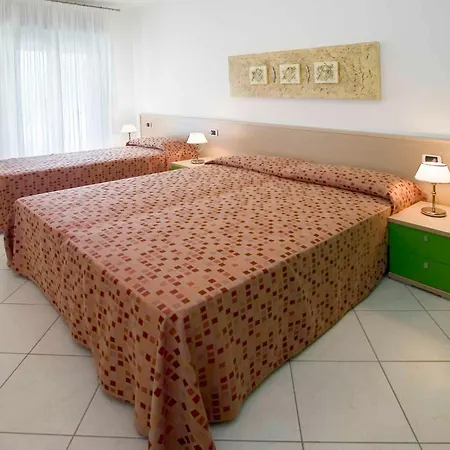 In 53433 Apartment